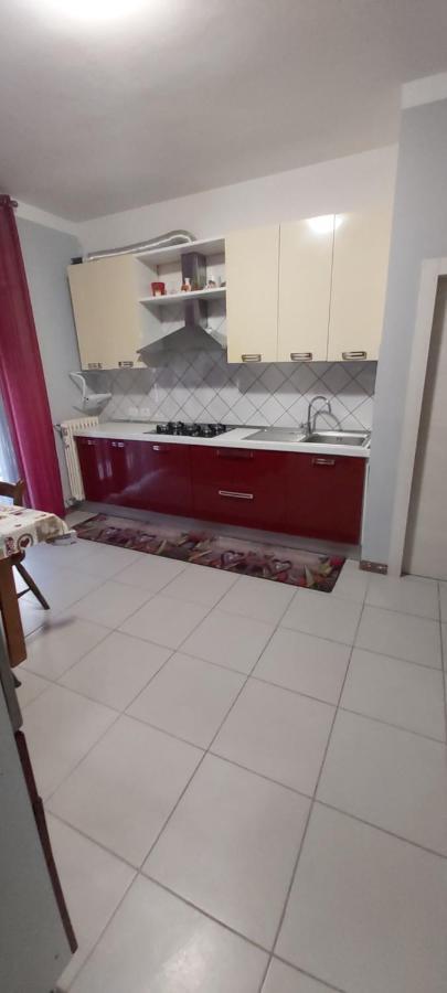 Jr-Escanio Ancona Dış mekan fotoğraf
